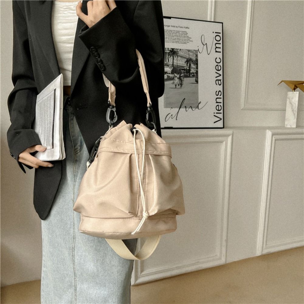 Bolsa Transversal de Nylon Est - Interior Design Korean Style avaliação e preço